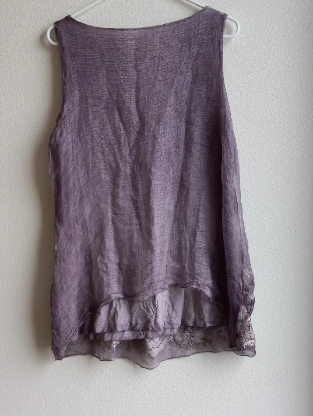 Soft Surroundings Lavender Sleeveless Embroidered Tunic Top Size Large - Picture 4 of 5